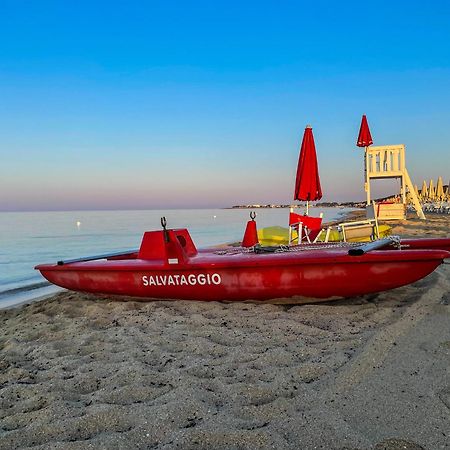 A 2 Passi Dal Mare Villa Porto Cesareo Eksteriør bilde